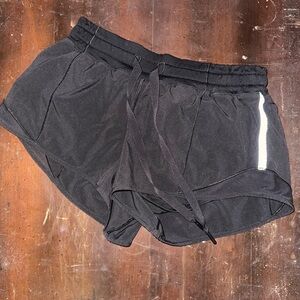 RELIST - Lululemon Black Lined Low-Rise Running Short